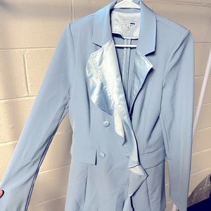 Fashion nova blazer dress- worn for a few hours